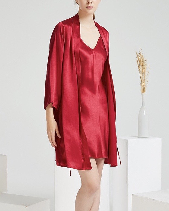 35.robe2-red2.jpg